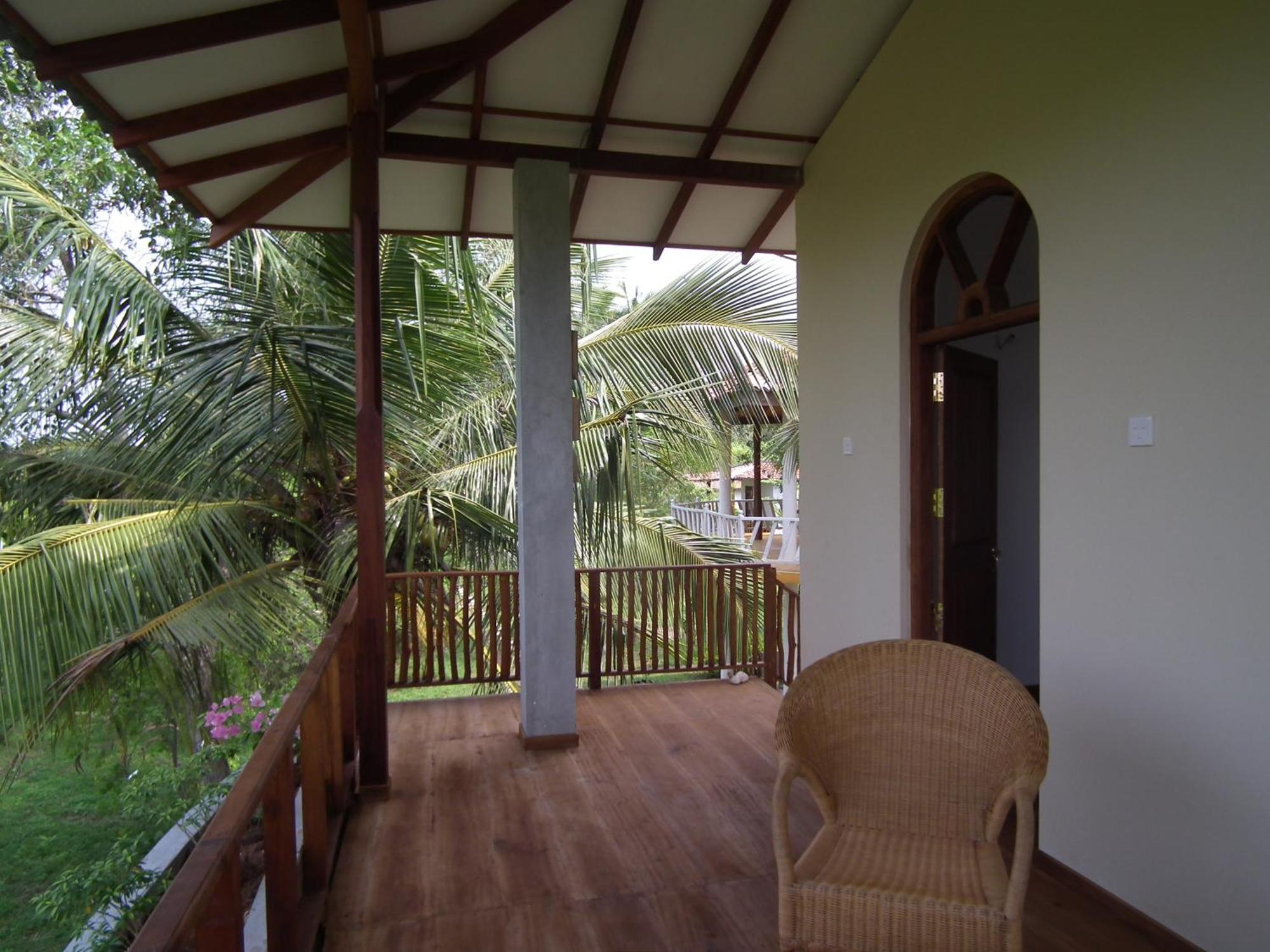 Villa Coconut Island à Tangalle Extérieur photo