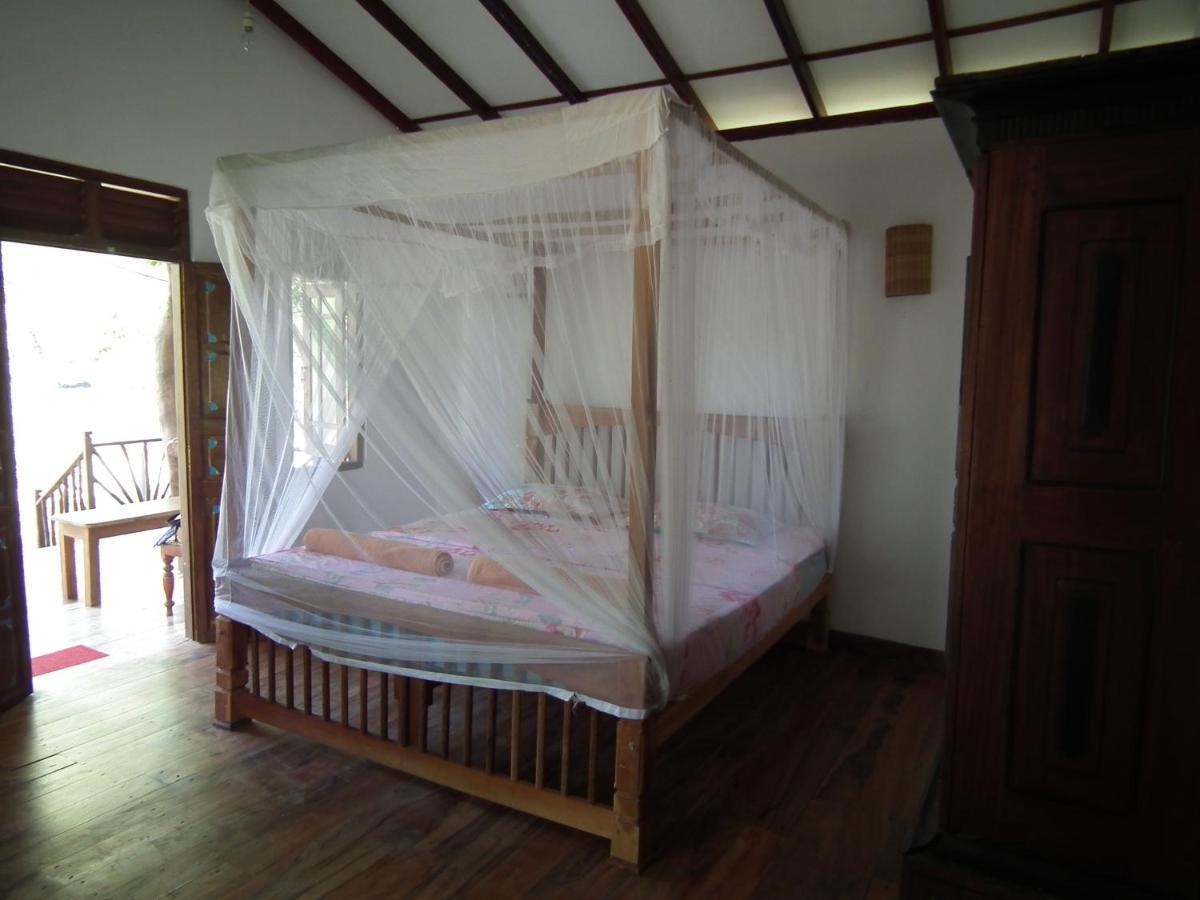 Villa Coconut Island à Tangalle Extérieur photo